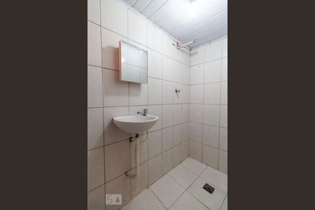 Banheiro de casa para alugar com 1 quarto, 40m² em Vila Prudente, São Paulo