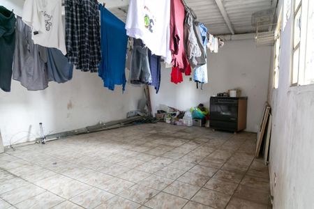 Casa para alugar com 178m², 4 quartos e 1 vagaÁrea de serviço