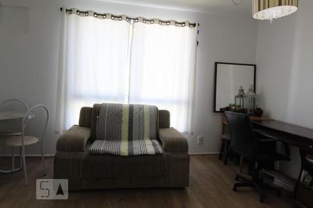 Sala de apartamento à venda com 3 quartos, 51m² em Mato Grande, Canoas