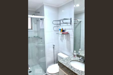 Apartamento para alugar com 105m², 3 quartos e 2 vagasBanheiro