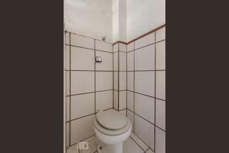 Apartamento à venda com 80m², 2 quartos e sem vagaBanheiro de Serviço
