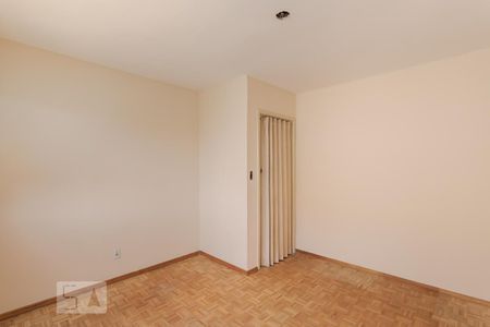 Quarto 1 de apartamento à venda com 2 quartos, 80m² em Passo D’areia, Porto Alegre