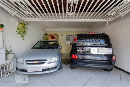 Casa à venda com 235m², 5 quartos e 2 vagas Casa à venda com 235m², 5 quartos e 2 vagasGaragem