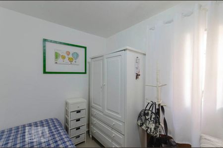 Casa à venda com 235m², 5 quartos e 2 vagas Casa à venda com 235m², 5 quartos e 2 vagasQuarto 2