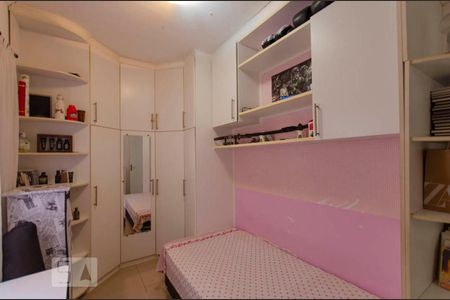 Casa à venda com 235m², 5 quartos e 2 vagas Casa à venda com 235m², 5 quartos e 2 vagasQuarto 1