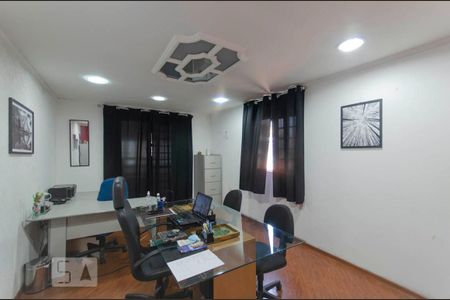 Casa à venda com 235m², 5 quartos e 2 vagas Casa à venda com 235m², 5 quartos e 2 vagasQuarto Reversível