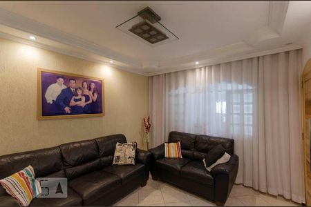 Sala de casa à venda com 5 quartos, 235m² em Jardim Popular, São Paulo