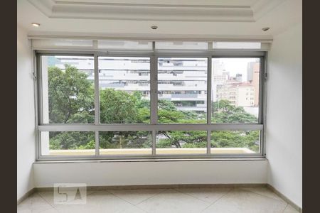 Apartamento à venda com 150m², 3 quartos e 1 vagaSala