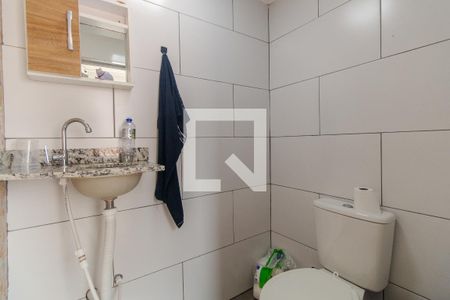 Banheiro de casa para alugar com 2 quartos, 200m² em Penha de França, São Paulo