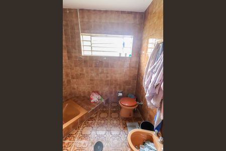 Casa à venda com 330m², 6 quartos e 2 vagasSuite 