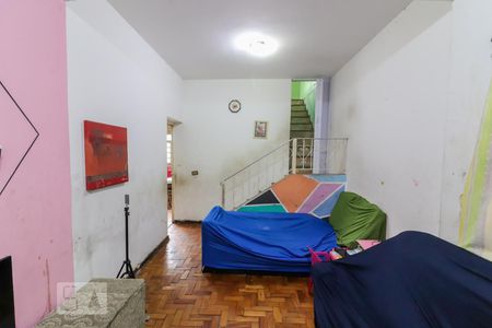 Sala de casa à venda com 6 quartos, 330m² em Jardim Ester Yolanda, São Paulo