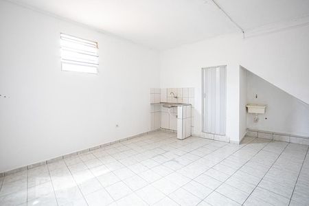 Studio para alugar com 27m², 1 quarto e sem vagaKitnet