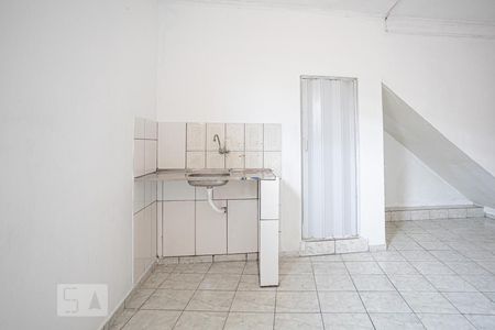 Studio para alugar com 27m², 1 quarto e sem vagaKitnet