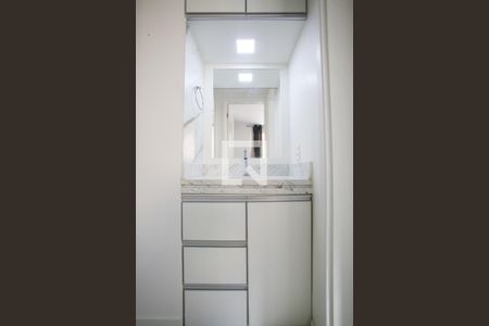 Banheiro - Torneira de apartamento para alugar com 2 quartos, 52m² em Taquara, Rio de Janeiro