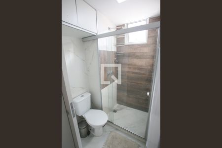 Apartamento à venda com 52m², 2 quartos e sem vaga Apartamento à venda com 52m², 2 quartos e sem vagaBanheiro