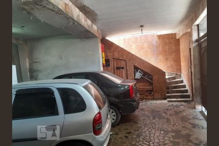 Casa à venda com 197m², 3 quartos e 5 vagasgaragem