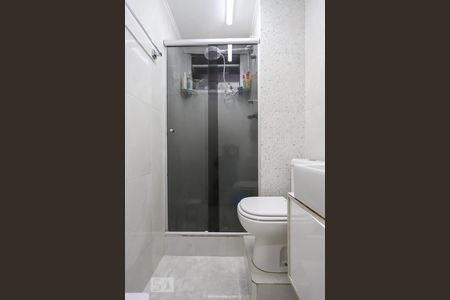 Apartamento à venda com 65m², 2 quartos e 1 vaga Apartamento à venda com 65m², 2 quartos e 1 vagaBanheiro