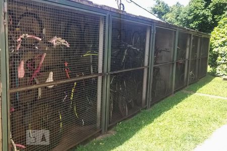 Apartamento à venda com 65m², 2 quartos e 1 vaga Apartamento à venda com 65m², 2 quartos e 1 vagaBicicletário