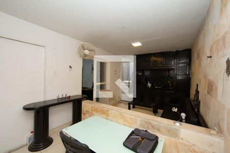 Sala de casa para alugar com 5 quartos, 300m² em Prado, Belo Horizonte