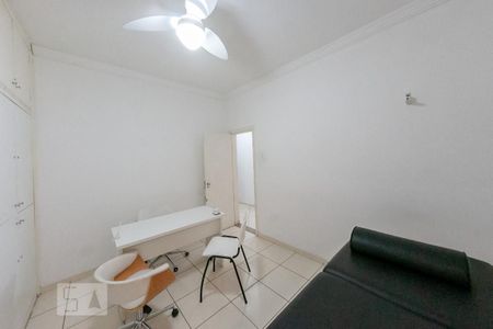 Casa para alugar com 300m², 7 quartos e 7 vagasQuarto 2