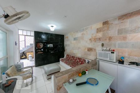 Casa para alugar com 300m², 7 quartos e 7 vagasSala 3