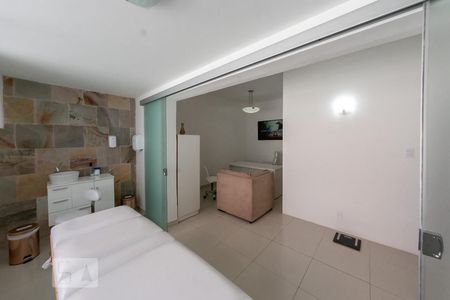 Sala de casa para alugar com 7 quartos, 300m² em Prado, Belo Horizonte
