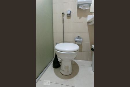 Casa para alugar com 300m², 7 quartos e 7 vagasBanheiro Social