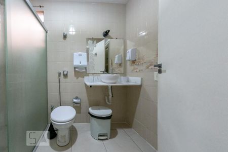 Casa para alugar com 300m², 7 quartos e 7 vagasBanheiro Social