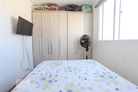 Quarto 1 de apartamento à venda com 2 quartos, 40m² em Mário Quintana, Porto Alegre