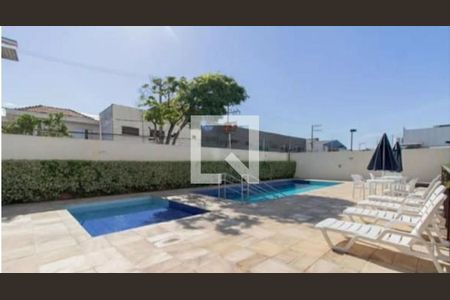 Apartamento à venda com 66m², 3 quartos e 1 vaga Apartamento à venda com 66m², 3 quartos e 1 vagaÁrea comum - Piscina