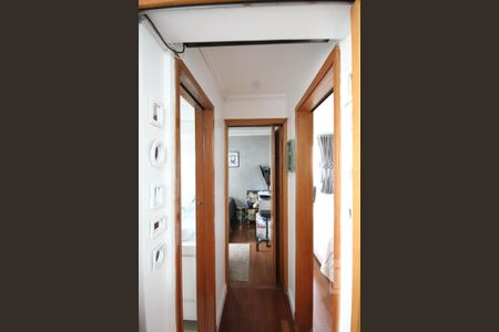 Apartamento à venda com 52m², 2 quartos e 1 vagaCorredor