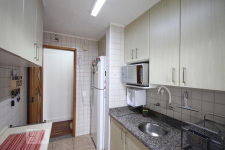Apartamento à venda com 52m², 2 quartos e 1 vagaCozinha