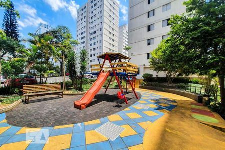 Apartamento à venda com 52m², 2 quartos e 1 vaga Apartamento à venda com 52m², 2 quartos e 1 vagaPlayground