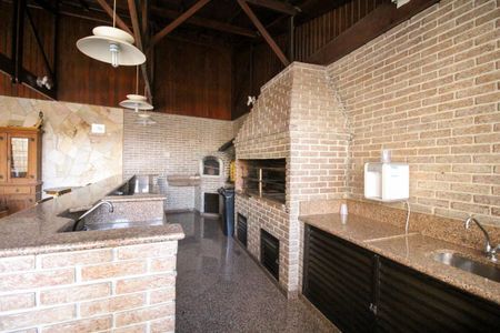 Apartamento à venda com 175m², 4 quartos e 4 vagasChurrasqueira