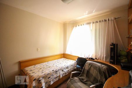 Apartamento à venda com 175m², 4 quartos e 4 vagasQuarto 2