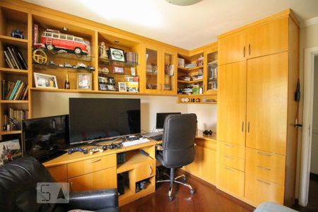 Apartamento à venda com 175m², 4 quartos e 4 vagasQuarto 1