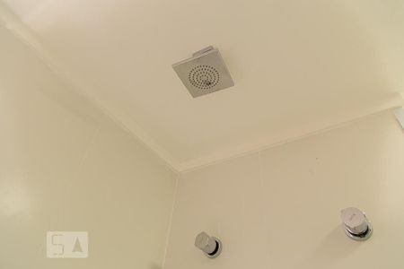 Apartamento para alugar com 26m², 1 quarto e sem vagaBanheiro - Chuveiro