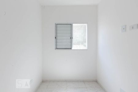 Quarto 1 de apartamento para alugar com 2 quartos, 49m² em Vila Rosaria, São Paulo
