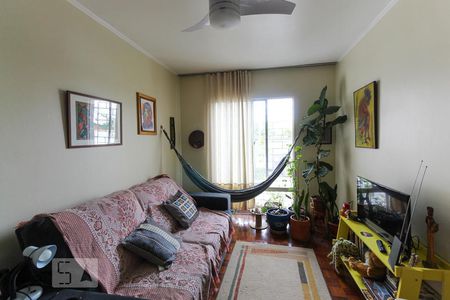 Sala de apartamento para alugar com 2 quartos, 49m² em Menino Deus, Porto Alegre