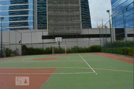Apartamento para alugar com 56m², 1 quarto e 1 vagaÁrea comum - Campo de futebol