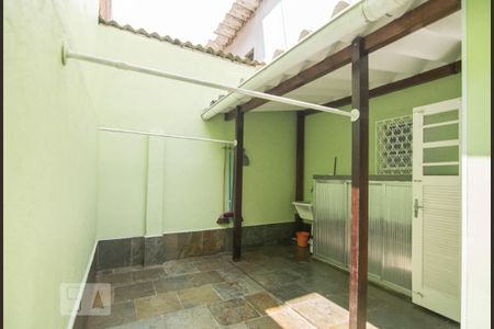 Casa de condomínio para alugar com 118m², 3 quartos e 2 vagas Casa de condomínio para alugar com 118m², 3 quartos e 2 vagasÁrea de Serviço