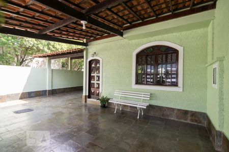 Casa de condomínio para alugar com 118m², 3 quartos e 2 vagas Casa de condomínio para alugar com 118m², 3 quartos e 2 vagasQuintal
