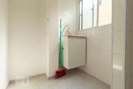 Apartamento para alugar com 45m², 2 quartos e 1 vaga Apartamento para alugar com 45m², 2 quartos e 1 vagaÁrea de Serviço