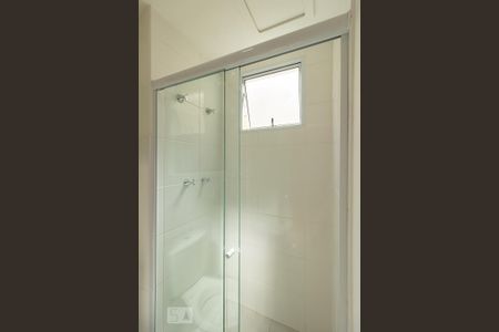 Apartamento para alugar com 45m², 2 quartos e 1 vaga Apartamento para alugar com 45m², 2 quartos e 1 vagaDetalhe do Banheiro