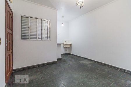 Sala / Cozinha / Área de Serviço de apartamento para alugar com 1 quarto, 40m² em Jardim Las Vegas, Santo André