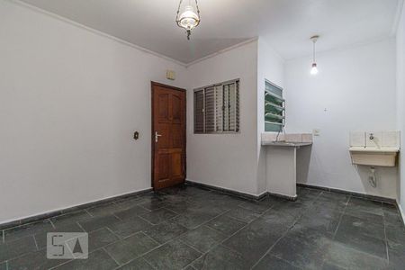 Sala / Cozinha / Área de Serviço de apartamento para alugar com 1 quarto, 40m² em Jardim Las Vegas, Santo André