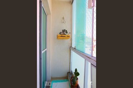 Sacada Sala de apartamento à venda com 4 quartos, 172m² em Vila Scarpelli, Santo André