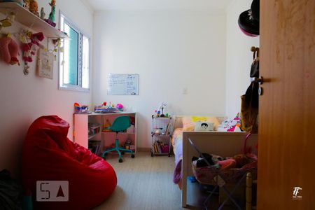 Apartamento à venda com 172m², 4 quartos e 2 vagasQuarto 2