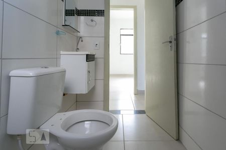 Apartamento para alugar com 45m², 2 quartos e 1 vaga Apartamento para alugar com 45m², 2 quartos e 1 vagaBanheiro