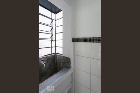 Área de Serviço de apartamento para alugar com 2 quartos, 45m² em Santa Tereza, Belo Horizonte